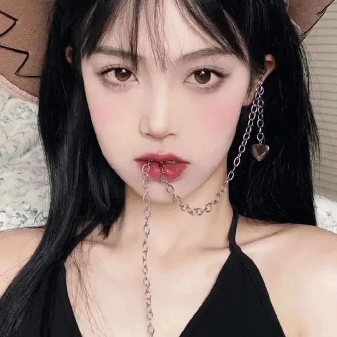 群山之后